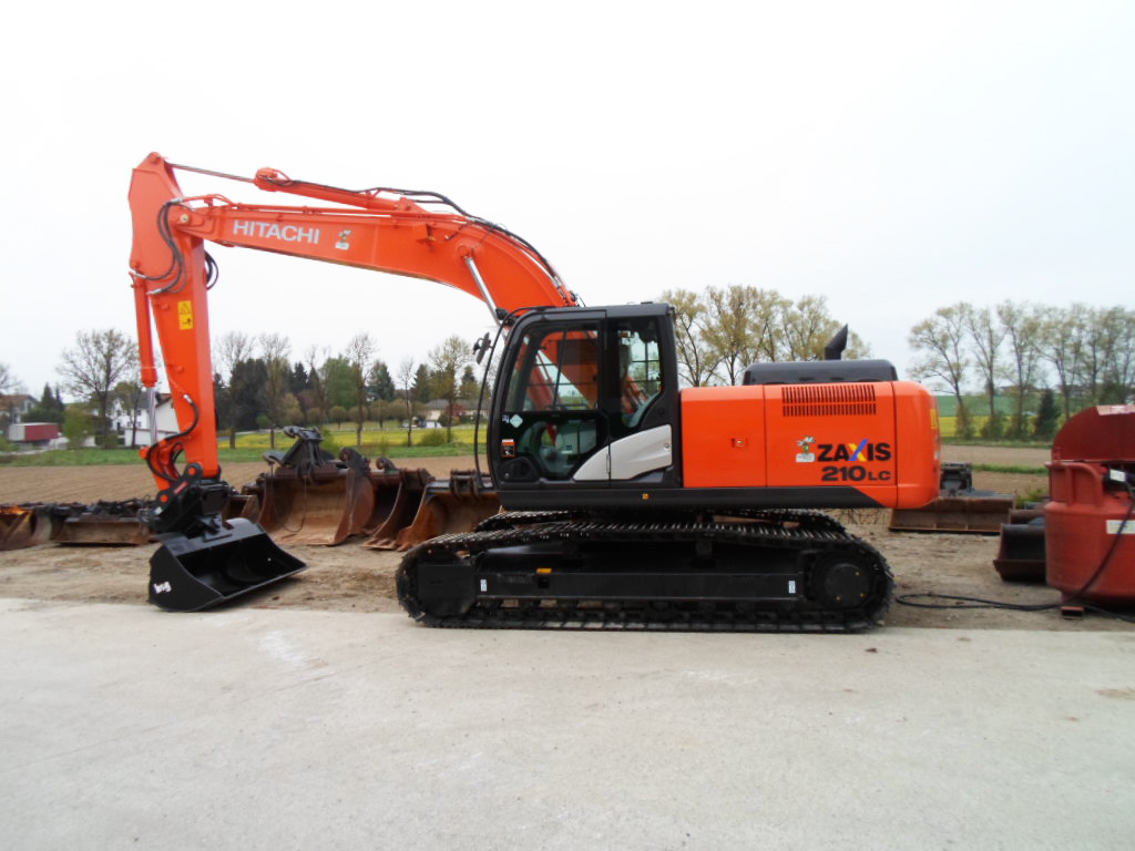 Kettenbagger Hitachi ZX210LC-5 – Mörtlbauer Baumaschinen