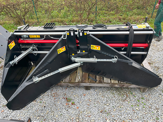 SkanCraft Asphalt- und Bankettverteiler SABV200